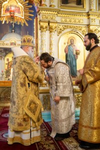 Божественная литургия в храме Сошествия Святого Духа г. Саратова