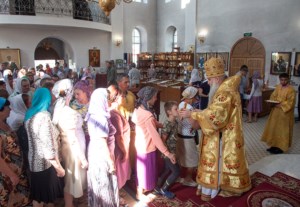 Божественная литургия в храме во имя святых первоверховных апостолов Петра и Павла г. Аткарска