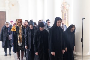 Литургия Преждеосвященных Даров в Свято-Троицком кафедральном соборе г. Вольска