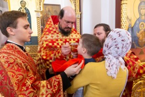 Божественная литургия в храме великомученика Георгия Победоносца г. Саратова