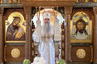Божественная литургия в Вознесенско-Пантелеимоновском храме с. Усть-Курдюм Саратовского района