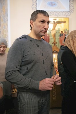 Митрополит Игнатий совершил Великое освящение храма святителя и Чудотворца Николая села Долгий Буерак Гагаринского района г. Саратова и Божественную литургию в новоосвященном храме