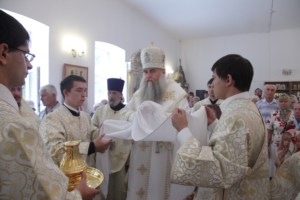Божественная литургия в храме во имя равноапостольной Марии Магдалины города Саратова