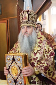Божественная литургия в храме в честь Воздвижения Честнаго и Животворящего Креста Господня на территории Вольского военного института материального обеспечения