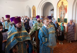 Божественная литургия в Свято-Успенском храме пос. Возрождение Хвалынского района