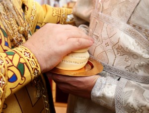 Божественная литургия в храме в честь Нерукотворного Образа Спасителя г. Саратова