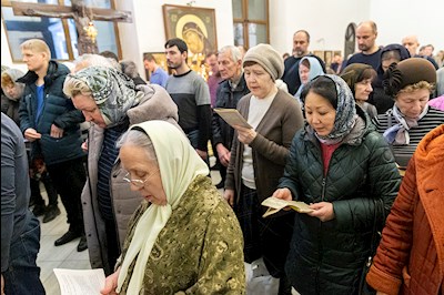 Всенощное бдение в Свято-Никольском мужском монастыре г. Саратова