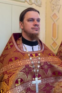 Вечерня в соединении с Литургией Василия Великого и чин умовения ног в храме в честь Покрова Пресвятой Богородицы г. Саратова