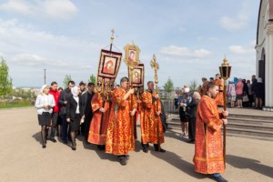 Божественная литургия в храме великомученика Георгия Победоносца г. Саратова