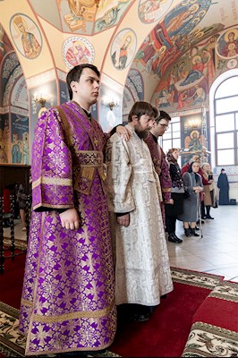 Божественная литургия в Свято-Никольском мужском монастыре г. Саратова