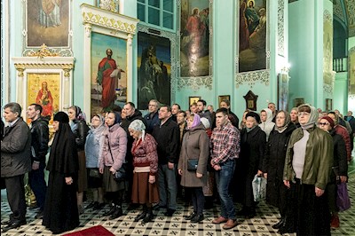 Всенощное бдение в храме в честь Сошествия Святого Духа г. Саратова