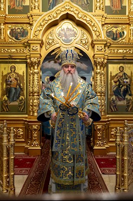 Утреня с чтением акафиста в Свято-Троицком кафедральном соборе г. Саратова
