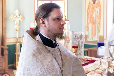 Божественная литургия в Вознесенско-Пантелеимоновском храме с. Усть-Курдюм Саратовского района