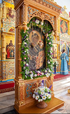 Божественная литургия в Свято-Алексиевском женском монастыре г. Саратова
