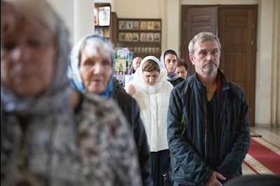 Митрополит Игнатий совершил всенощное бдение с чином воздвижения Креста в кафедральном соборе Живоначальной Троицы г. Вольска