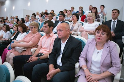 Митрополит Игнатий принял участие в торжественном мероприятии ко Дню России