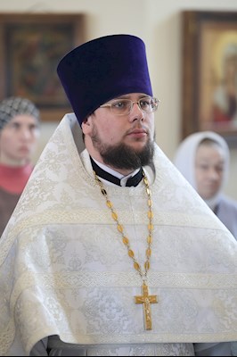 Митрополит Игнатий совершил Божественную литургию в кафедральном соборе Живоначальной Троицы г. Вольска