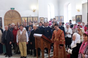 Божественная литургия в храме во имя святых первоверховных апостолов Петра и Павла г. Аткарска