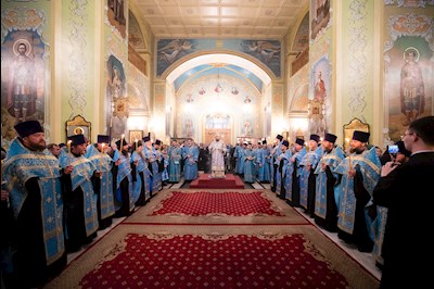 Митрополит Игнатий совершил всенощное бдение в Покровском соборе г. Саратова