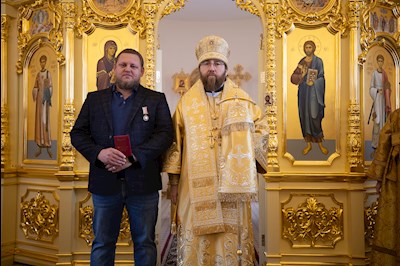 Митрополит Игнатий совершил Божественную литургию в Свято-Никольском храме с. Октябрьский Городок
