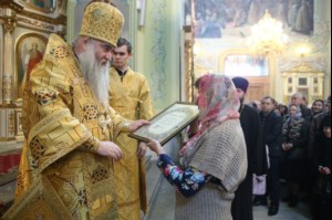 Божественная литургия в храме в честь Покрова Пресвятой Богородицы г. Саратова