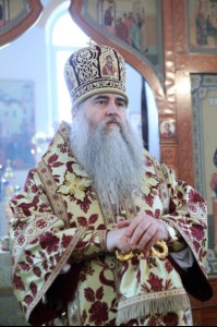Божественная литургия в храме в честь Воздвижения Честнаго и Животворящего Креста Господня на территории Вольского военного института материального обеспечения