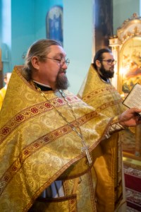 Божественная литургия в храме Сошествия Святого Духа г. Саратова