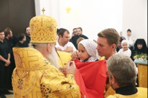 Божественная литургия в храме в честь Нерукотворного Образа Спасителя г. Саратова