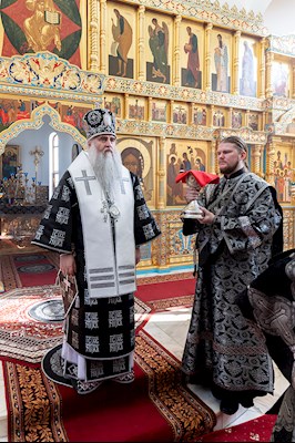 Литургия Преждеосвященных Даров и монашеский постриг в Свято-Алексиевском женском монастыре г. Саратова