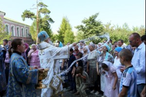 Божественная литургия в Свято-Алексиевском женском монастыре г. Саратова