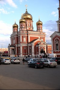 Пасхальная вечерня в храме Покрова Пресвятой Богородицы г.Саратова