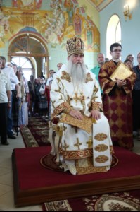 Митрополит Лонгин совершил Великое освящение Вознесенского храма Вознесенско-Пантелеимоновской церкви с. Усть-Курдюм