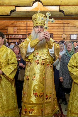 Митрополит Лонгин совершил Великое освящение храма Преображения Господня р.п. Соколовый
