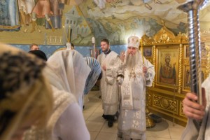 Митрополит Лонгин совершил чин Великого освящения воды