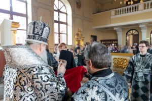 Литургия Преждеосвященных Даров на Архиерейском подворье — в храме во имя святого апостола и евангелиста Иоанна Богослова при СПДС