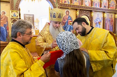 Божественная литургия в храме во имя святителя Николая Японского г. Саратова