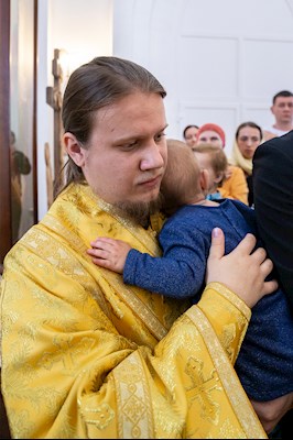 Божественная литургия в храме в честь Нерукотворного Образа Спасителя г .Саратова