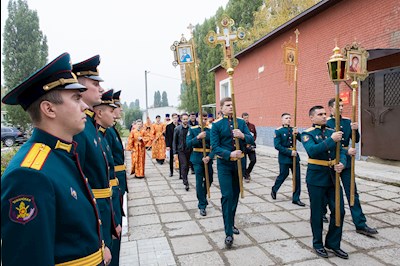 Митрополит Игнатий совершил Божественную литургию в храме святых мучениц Веры, Надежды, Любови и матери их Софии поселка Светлый