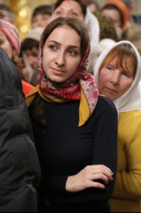 Митрополит Лонгин совершил Рождественское ночное богослужение