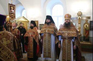 Божественная литургия в Спасо-Преображенском мужском монастыре г.Саратова