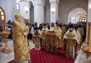 Божественная литургия в Свято-Алексиевском женском монастыре г. Саратова