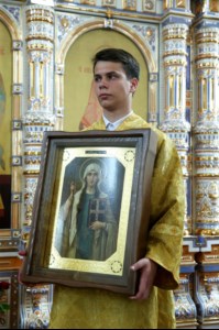 Божественная литургия в храме во имя святых первоверховных апостолов Петра и Павла г.Аткарска