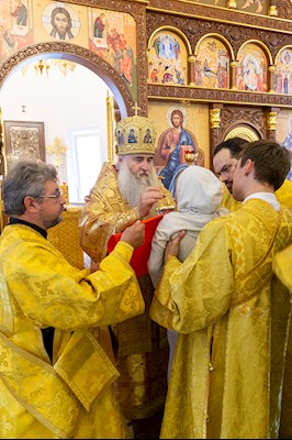 Божественная литургия в храме во имя святителя Николая Японского г. Саратова