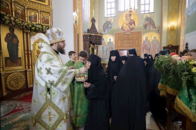 Митрополит Игнатий совершил Божественную литургию в Иоанновском женском монастыре в пос. Алексеевка Хвалынского района