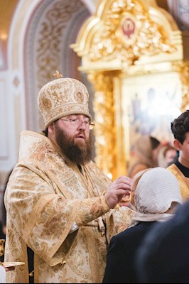Всенощное бдение в Свято-Троицком кафедральном соборе г. Саратова