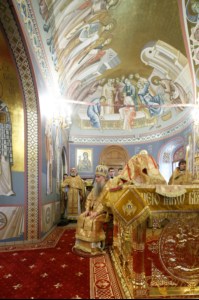 Великое освящение верхнего храма во имя Святой Живоначальной Троицы Свято-Троицкого кафедрального собора города Саратова