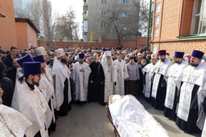 Состоялось отпевание протоиерея Лазаря Новокрещеных