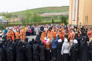 Божественная литургия в Свято-Алексиевском женском монастыре г. Саратова
