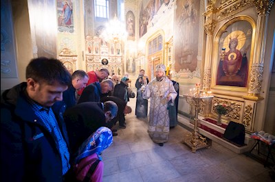 Митрополит Игнатий совершил всенощное бдение в Покровском соборе г. Саратова