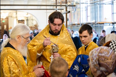 Митрополит Игнатий совершил Божественную литургию в Свято-Никольском мужском монастыре г. Саратова